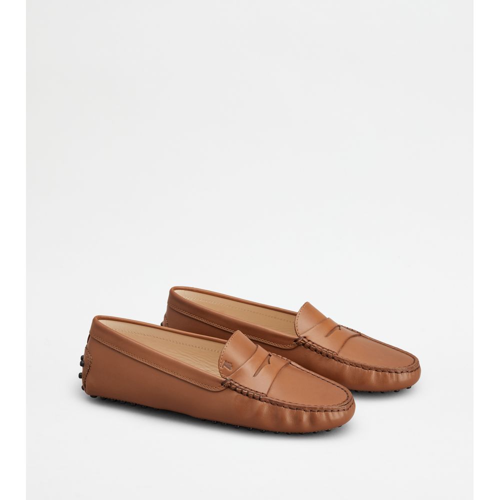 Tods Gommino Loafers In Leather Brown Womens