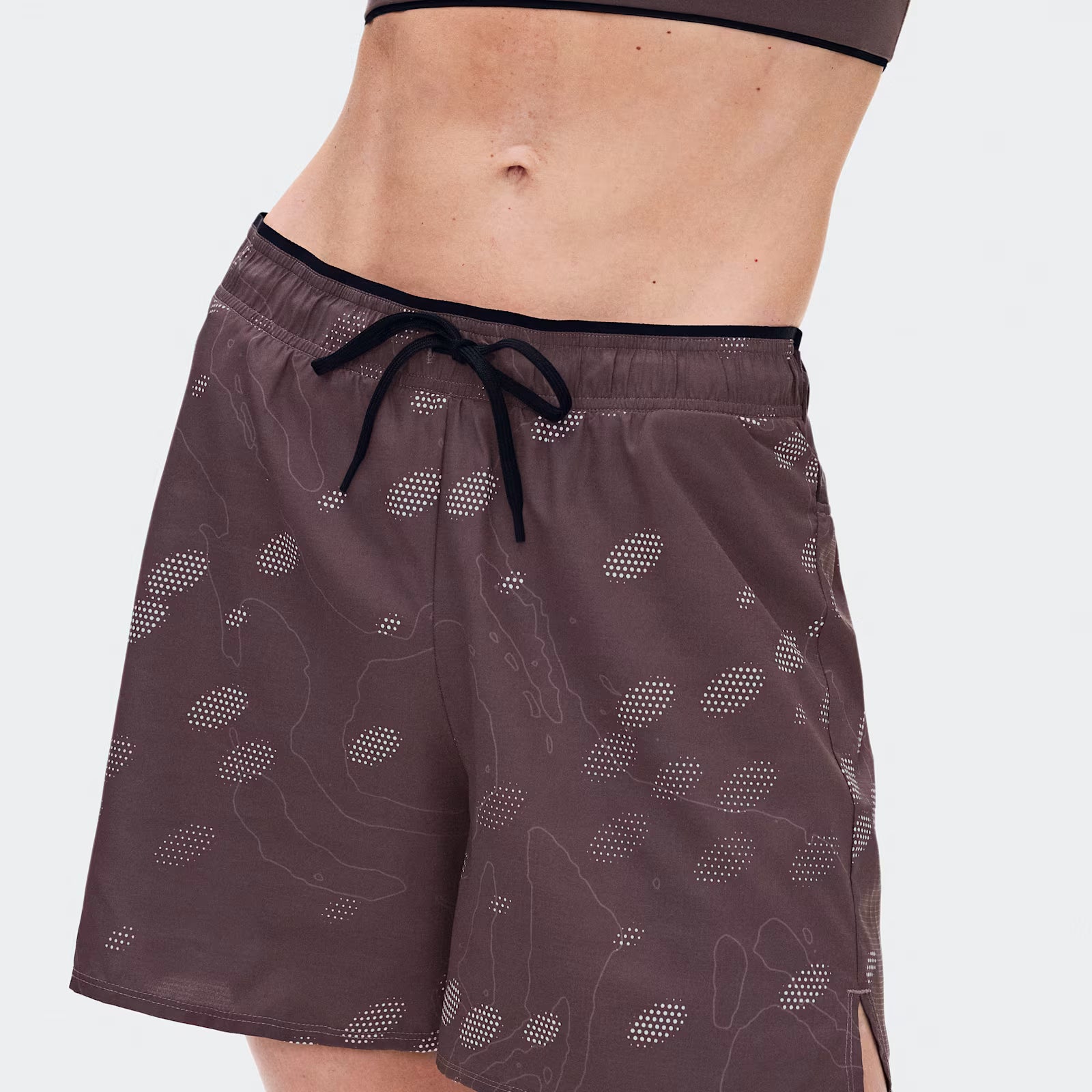 On Trail Shorts Mulberry (Women'S)