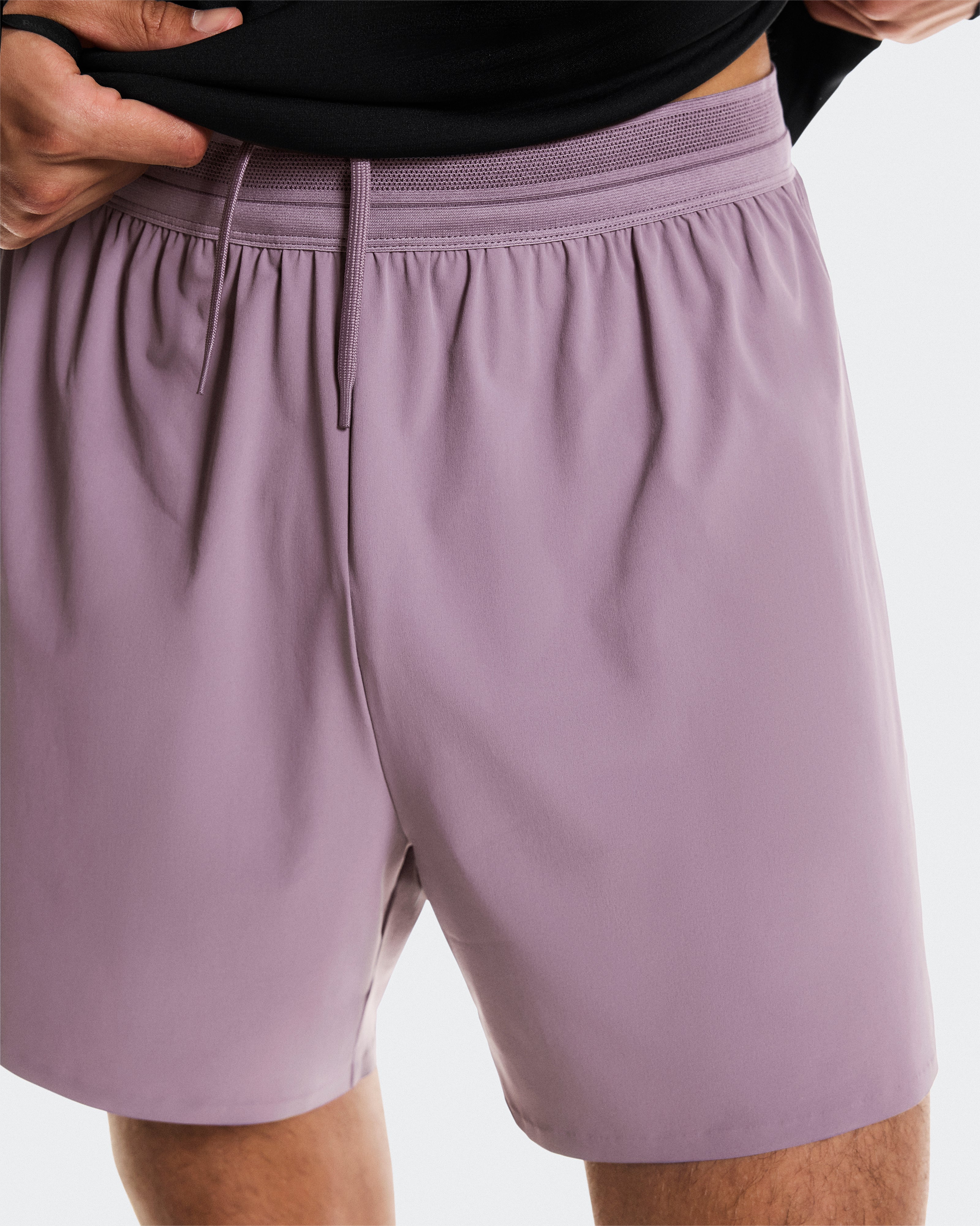 On 5" Performance Shorts Dewberry