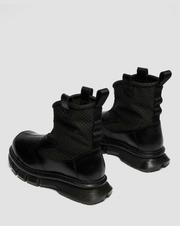 Dr Martens Qubist Rigger - Black
