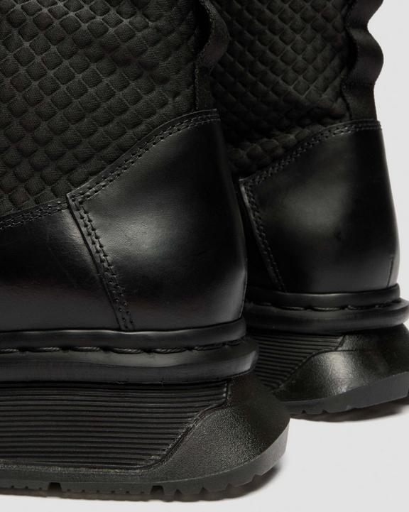 Dr Martens Qubist Rigger - Black