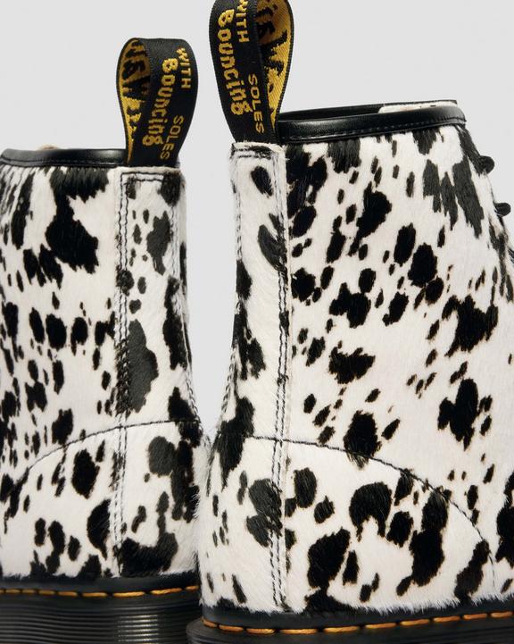 Dr Martens 1460 Bex - Cream & Black