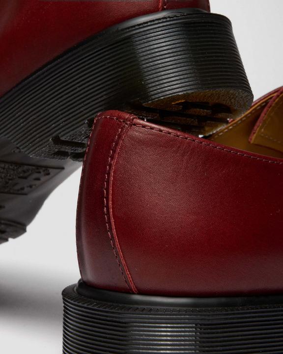 Dr Martens Classic Calf Leather Shoes - Burgundy