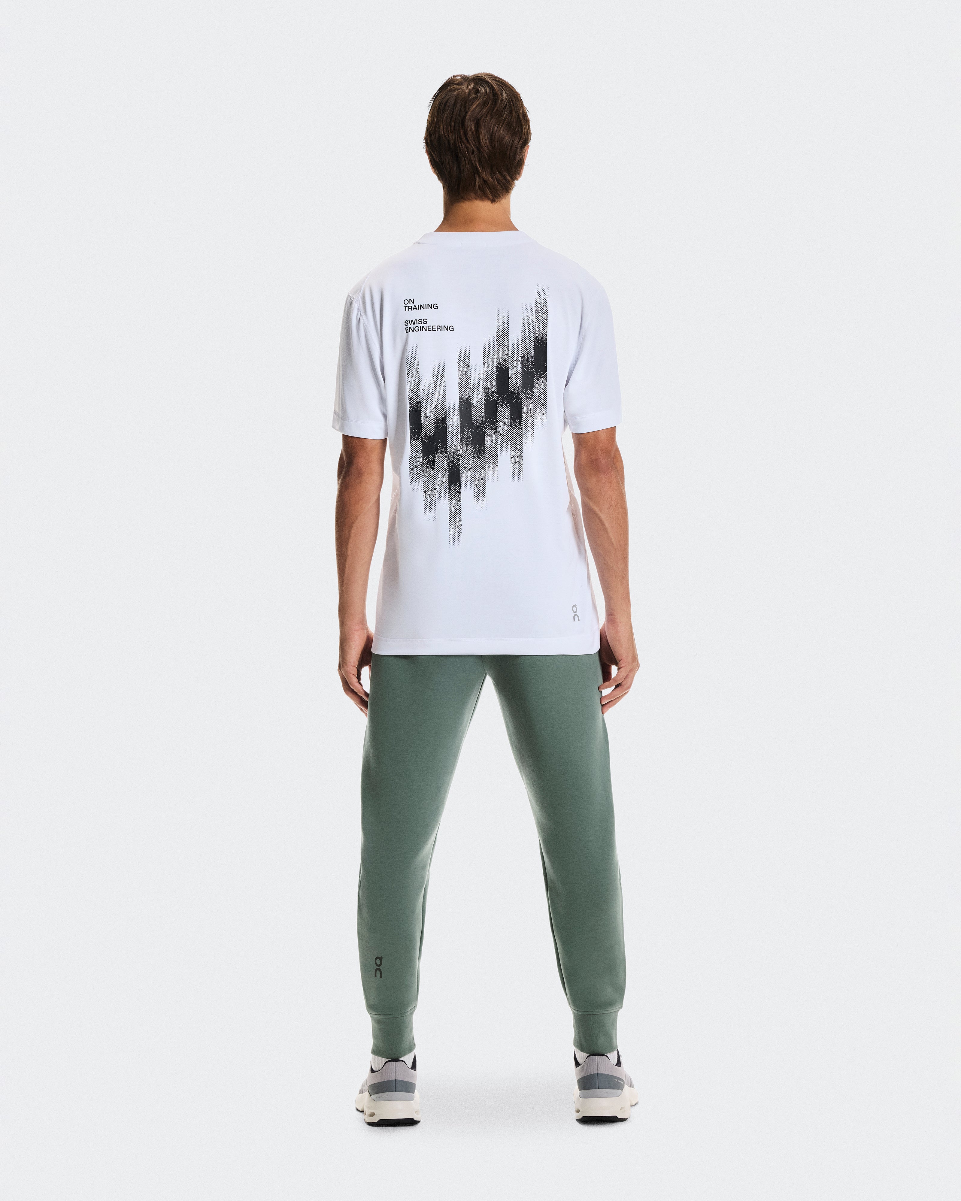 On Focus Tech Sweatpants Olive