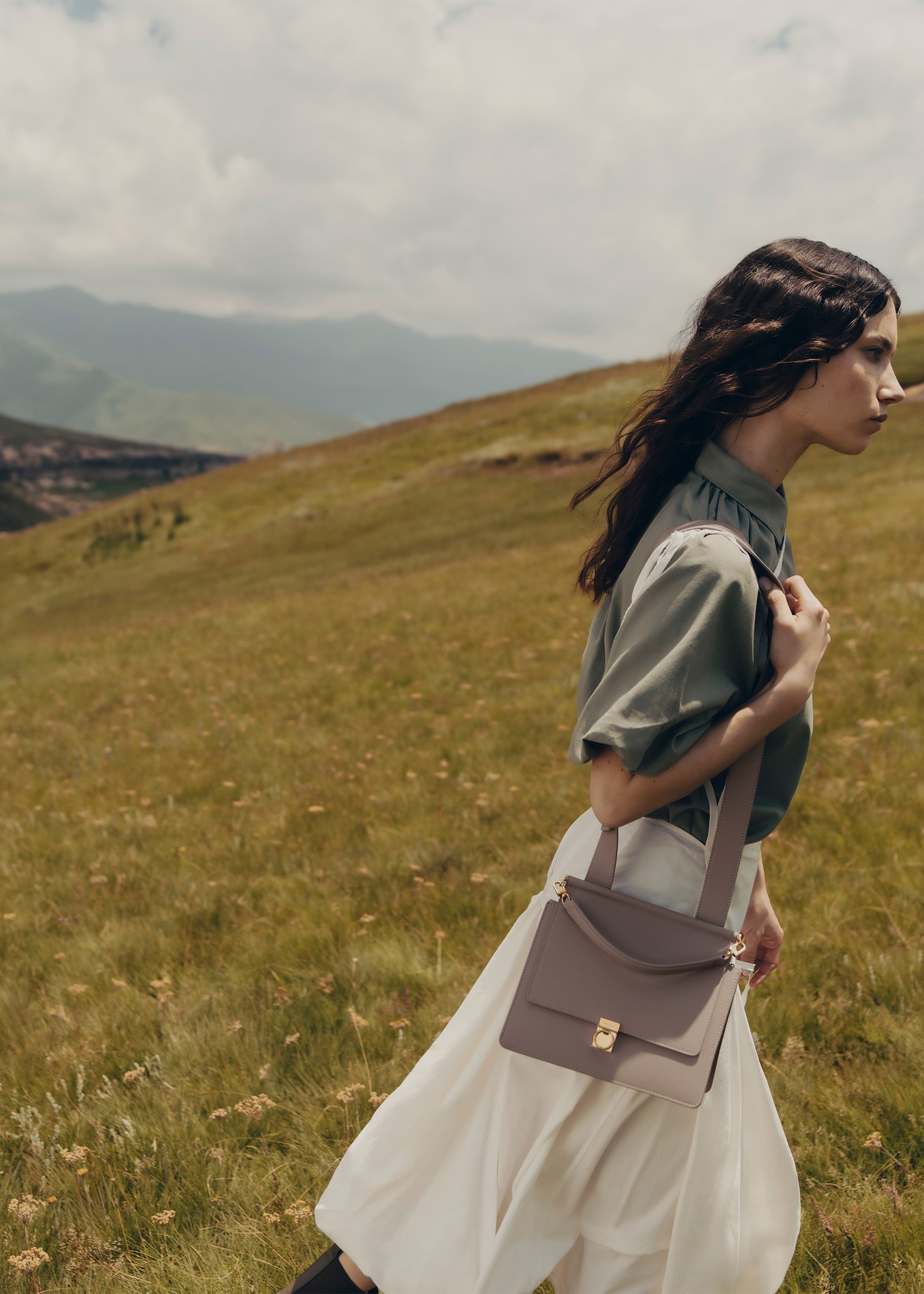 Polene Numero Sept Textured Taupe