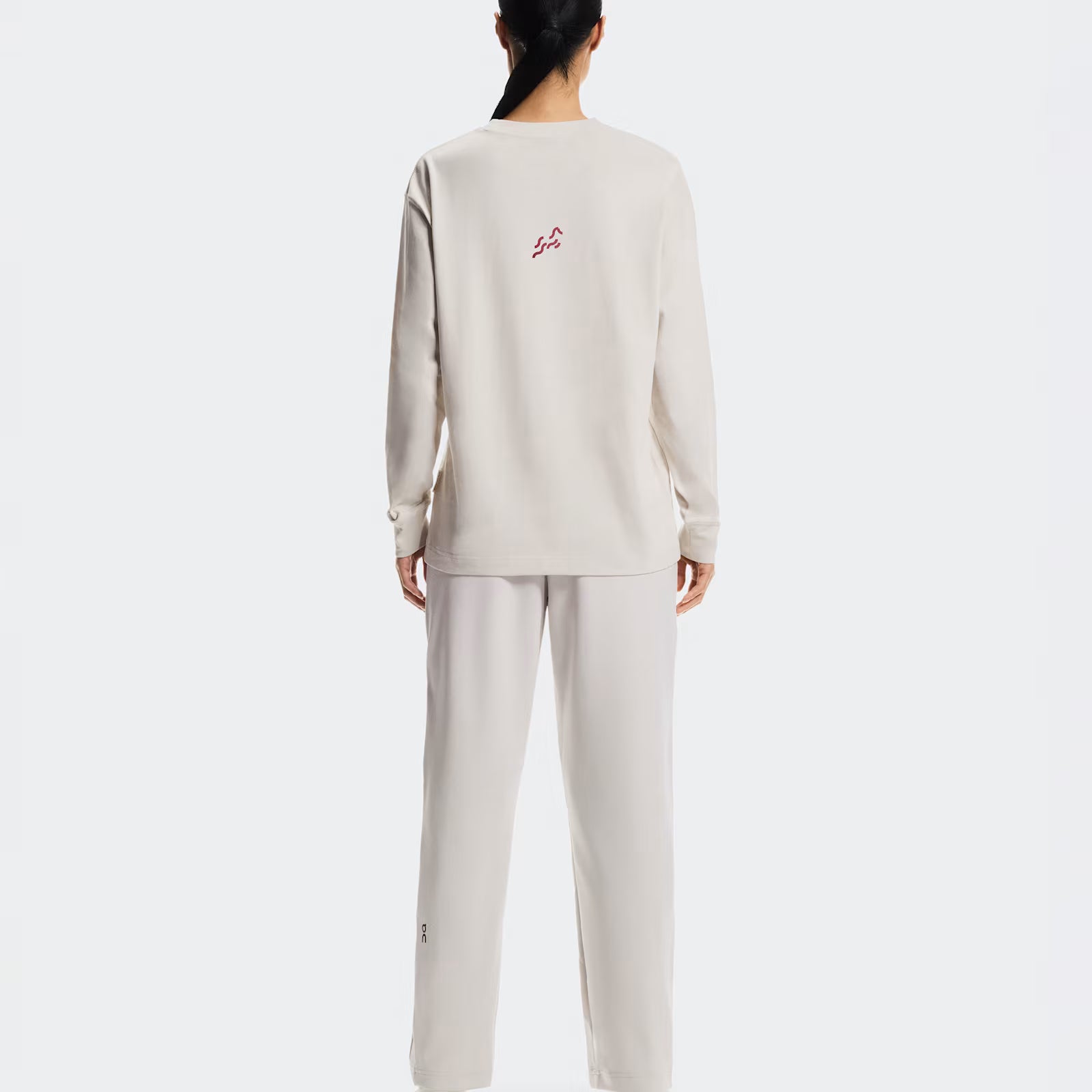 On Club Long-T Year Of The Horse Pearl (Women'S)