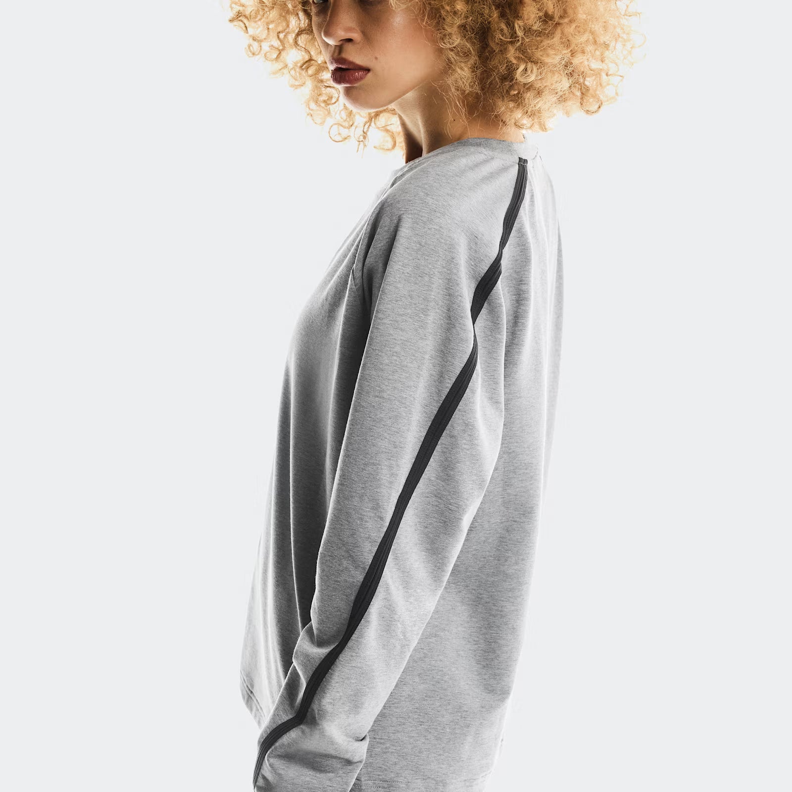 On Studio Crew Basalt (Women'S)