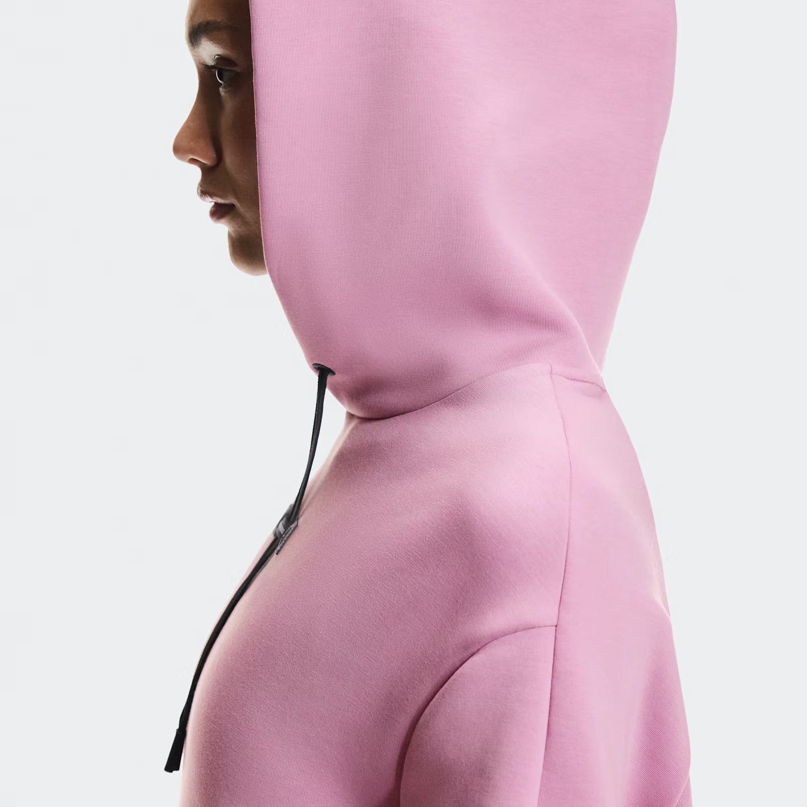On Focus Tech Hoodie Sakura (Women'S)