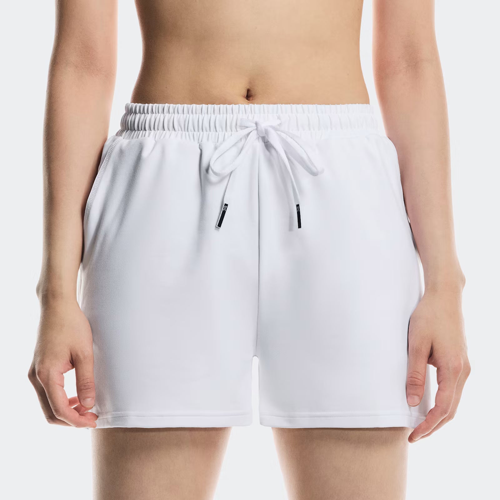 On Courtside Shorts White (Women'S)
