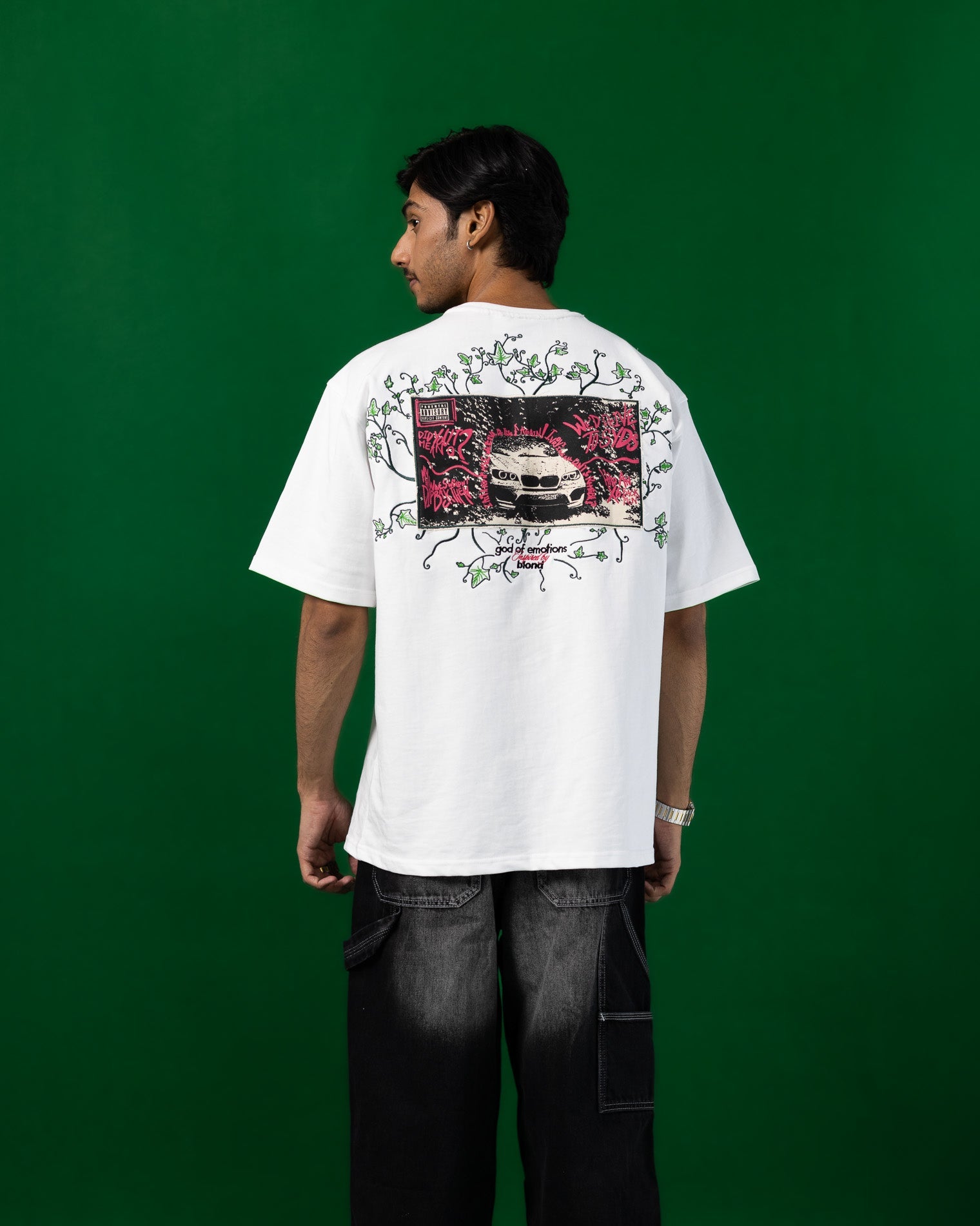 GHOST OF IVIES TEE
