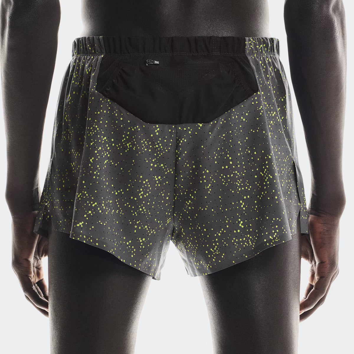 On Race Shorts Iron