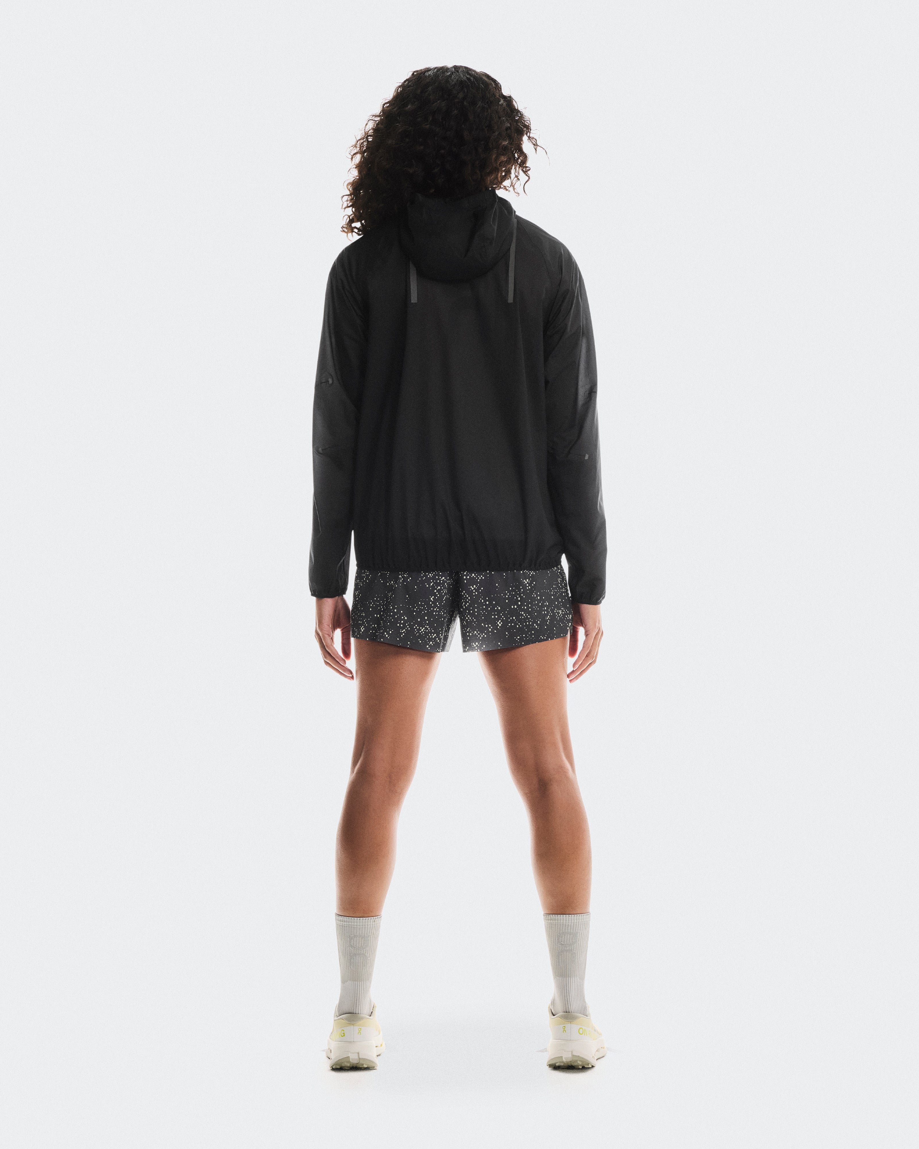 On Ultra Jacket Black (Women'S)