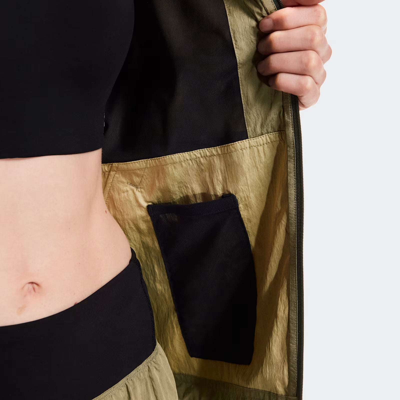 On Performance Volt Jacket Safari (Women'S)