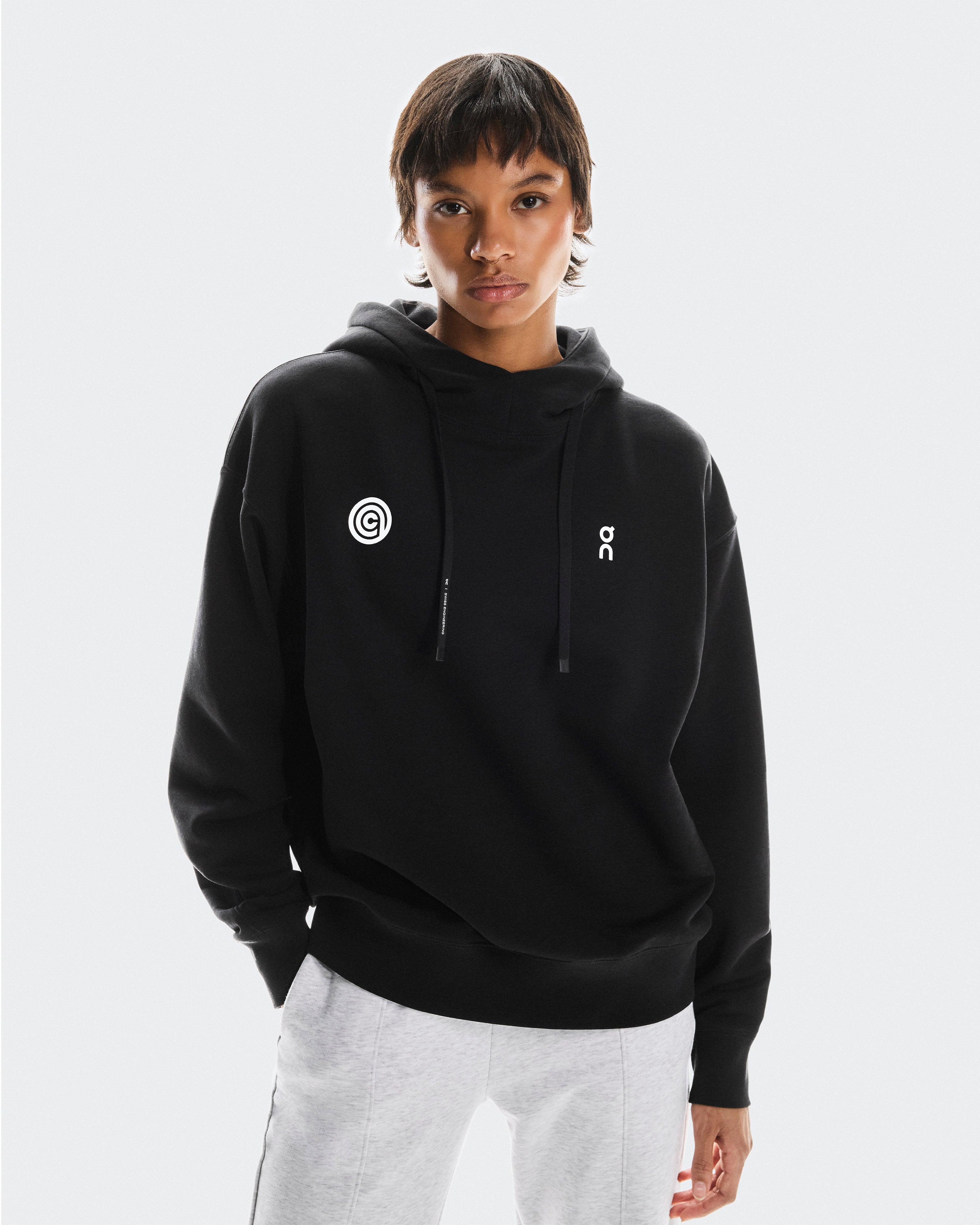 On Club Oac Hoodie Black (Women'S)