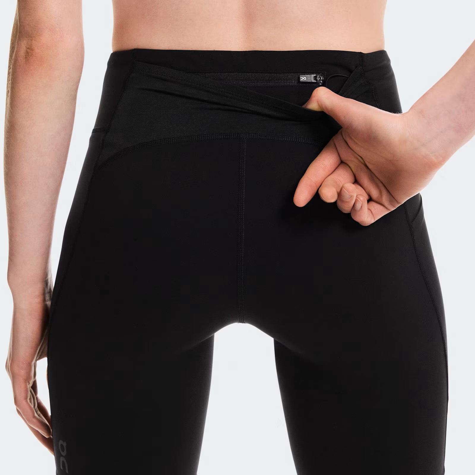 On 8" Performance Tights Black (Women'S)