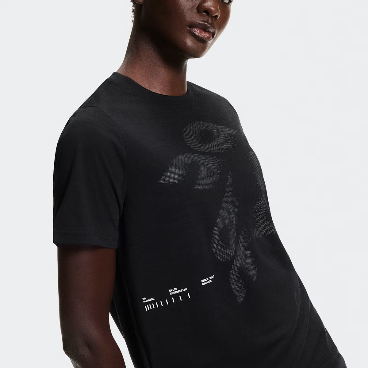 On On Run-T Black (Women'S)