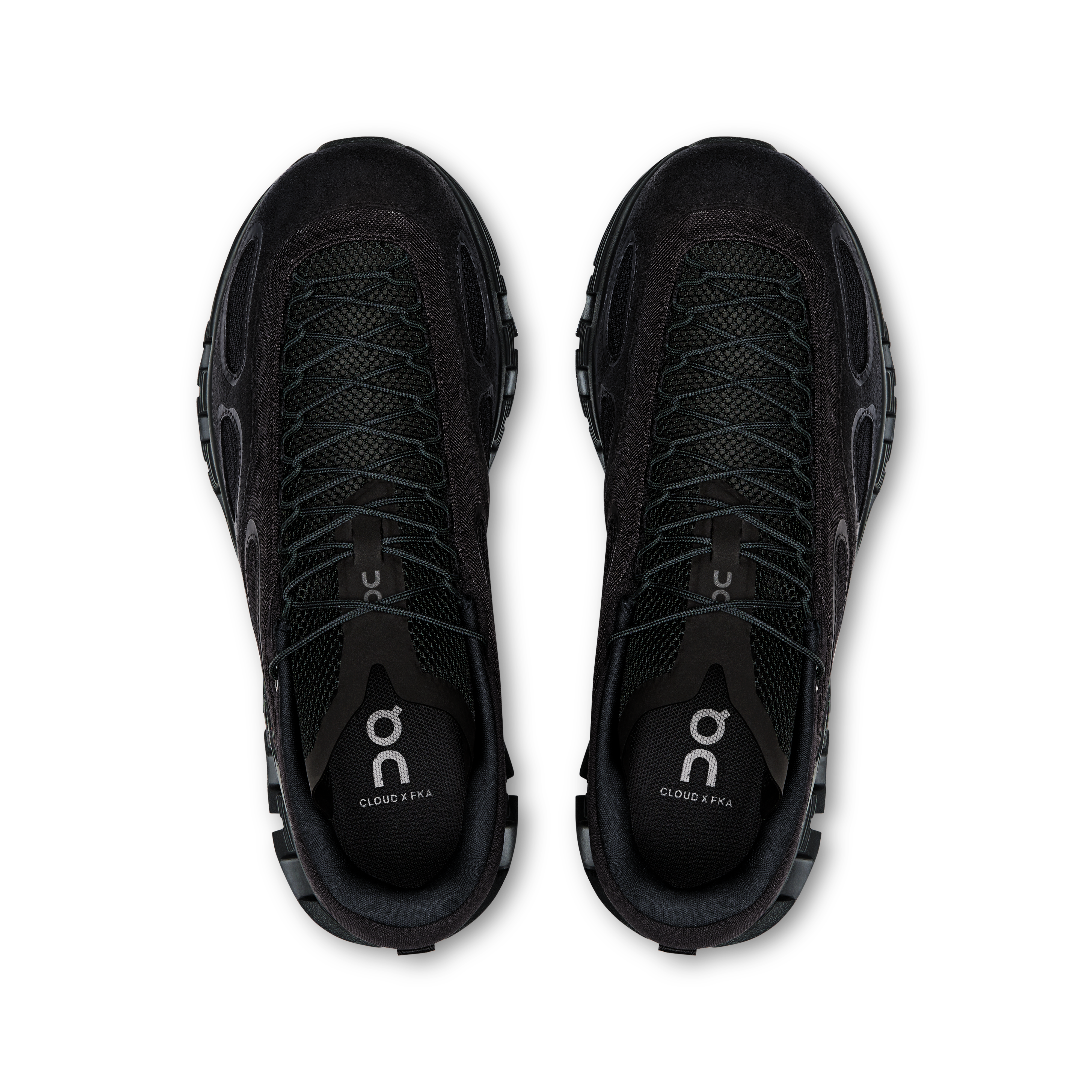 on running cloud x fka black (women's)