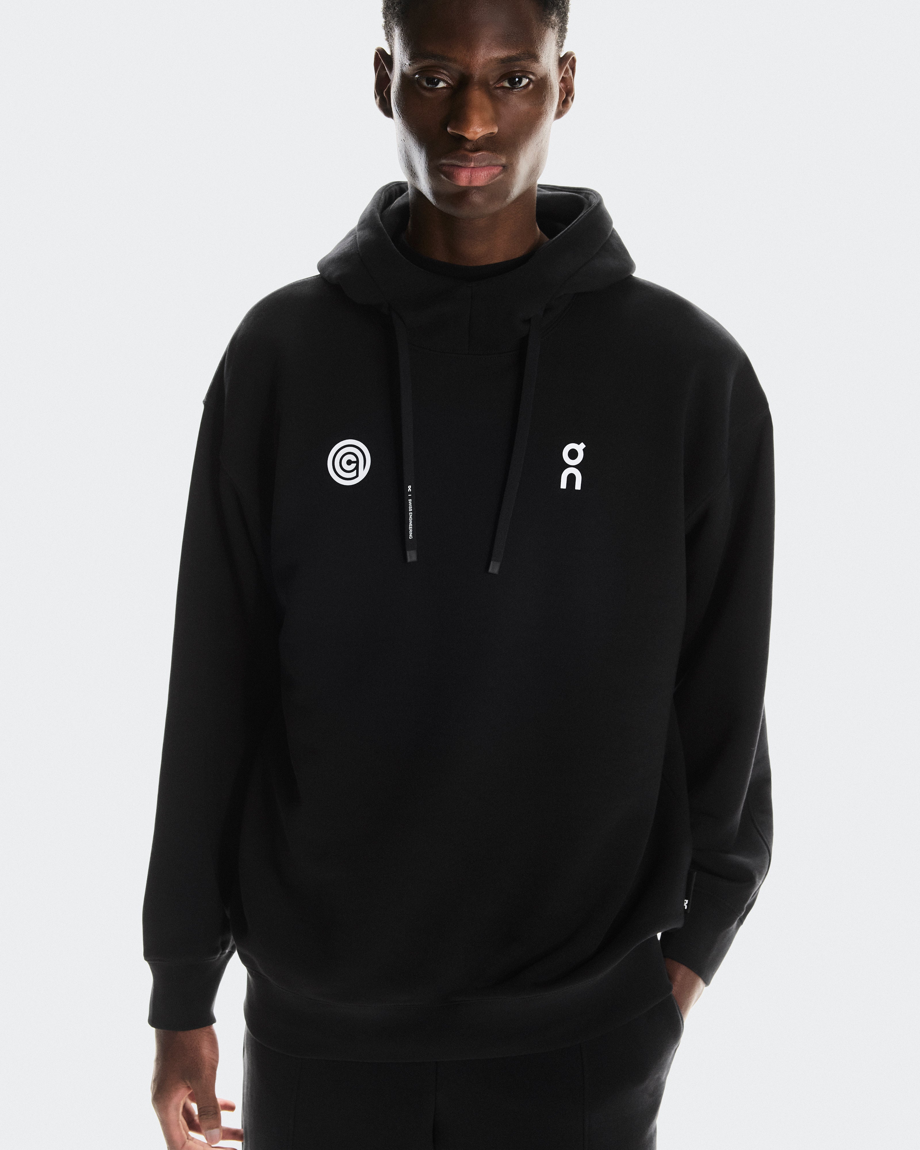 On Club Oac Hoodie Black
