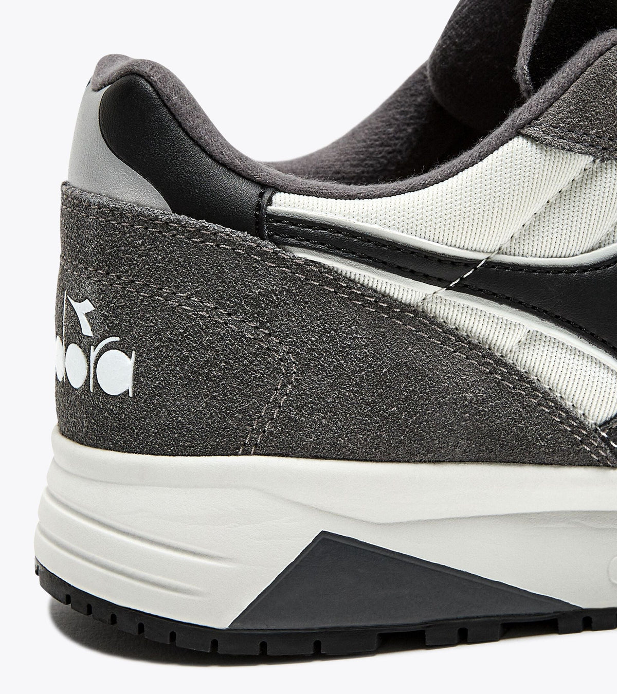 Diadora N902 Sky-Blue Diamond/Gray