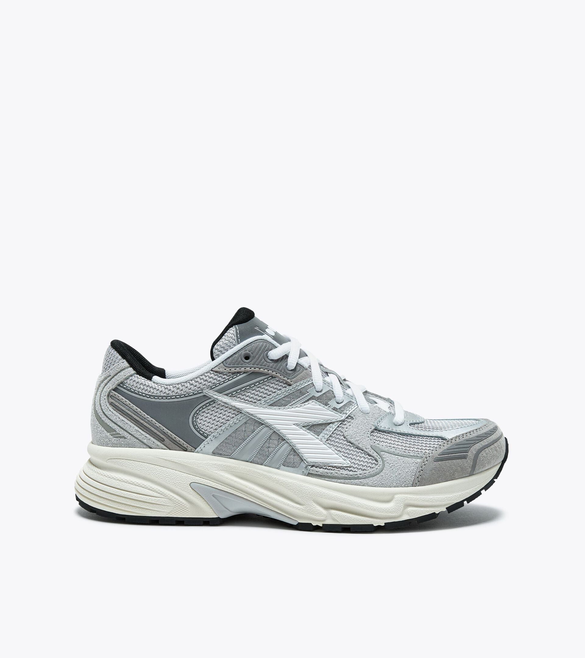 Diadora Mythos Star Grey Alaska