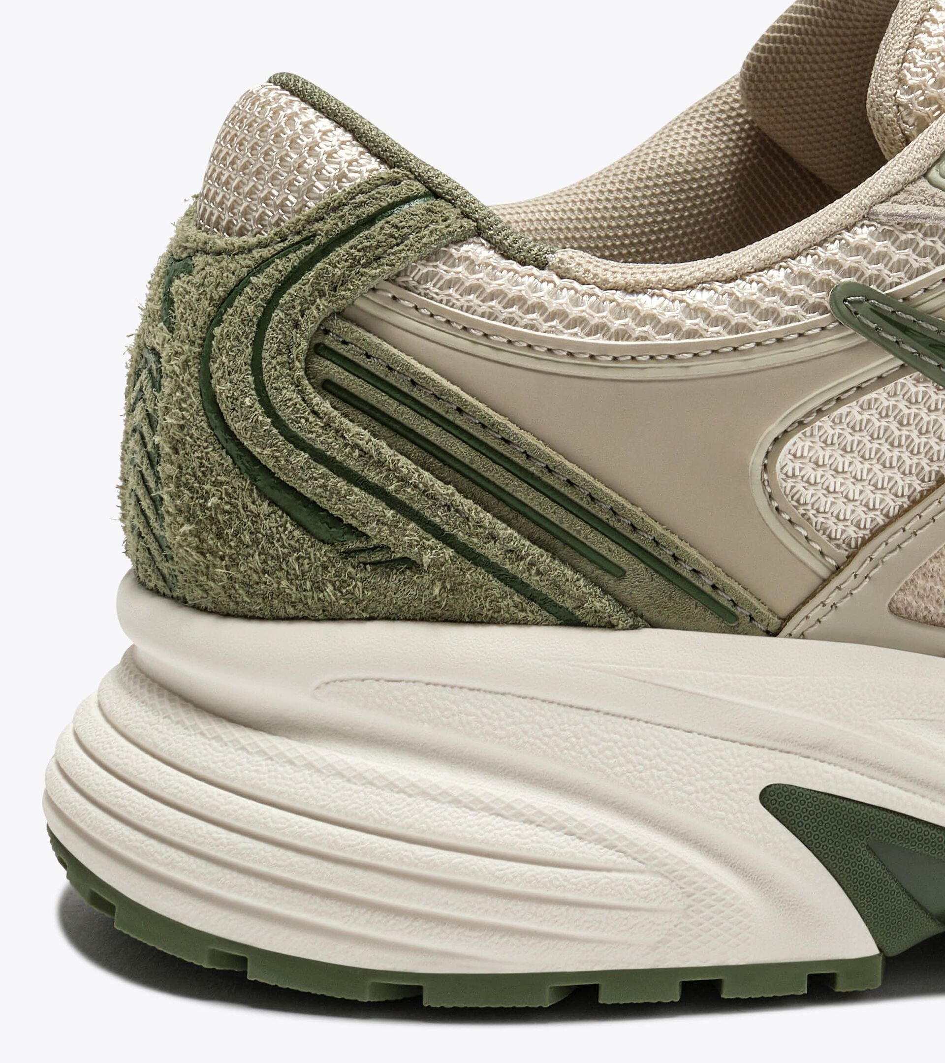 Diadora Mythos Star Silver Green /Bronze Green