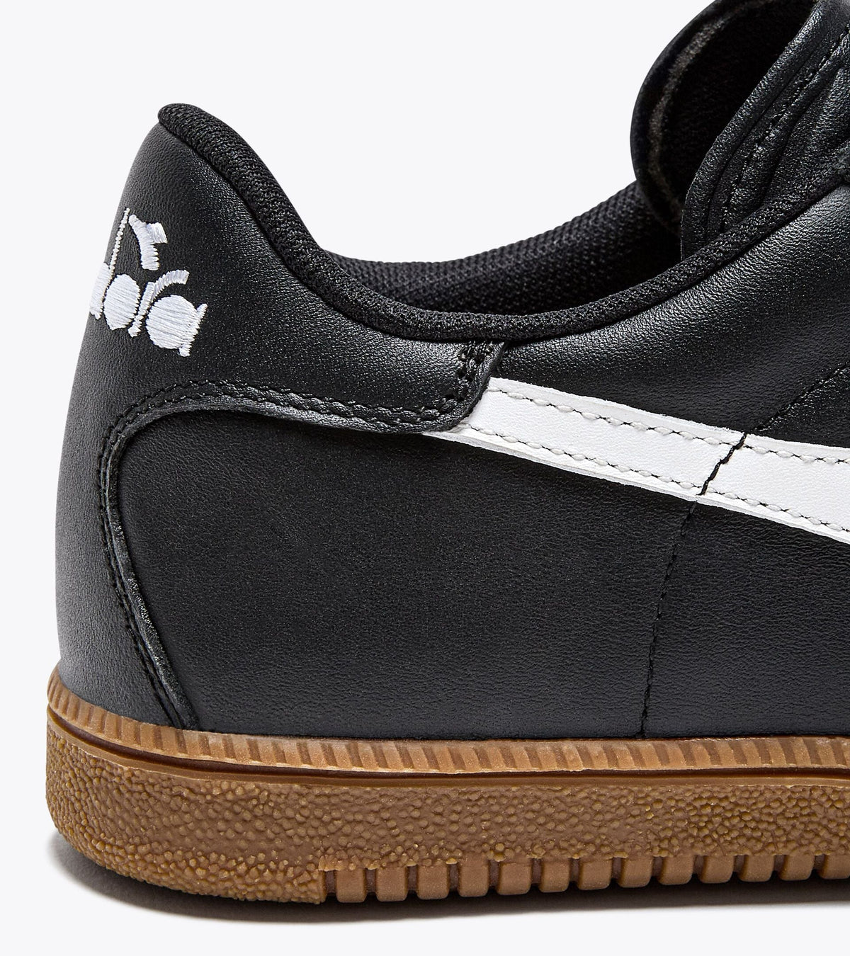 Diadora Trainer Black /White