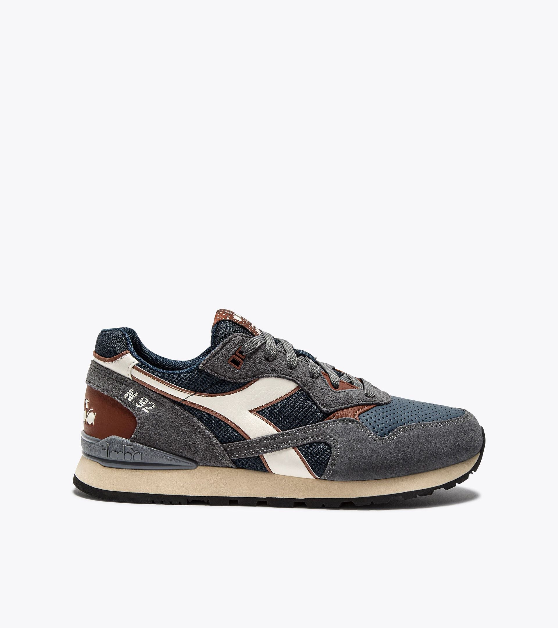 Diadora N.92 Advance Dark Navy.