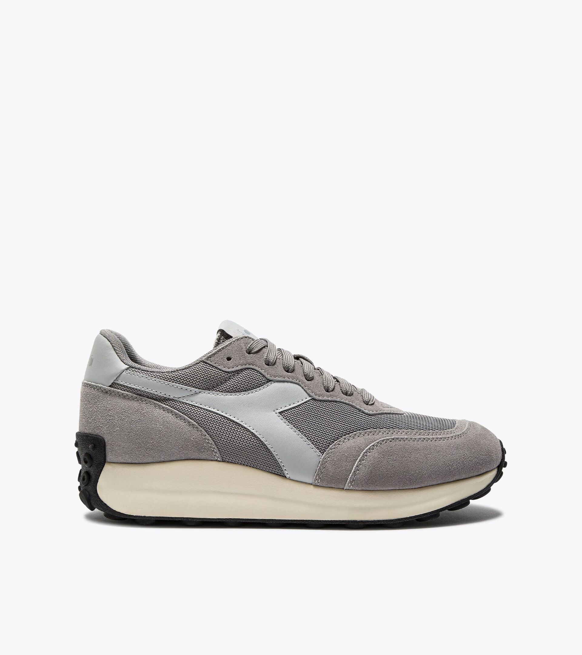 Diadora Race Ny Paloma Grey