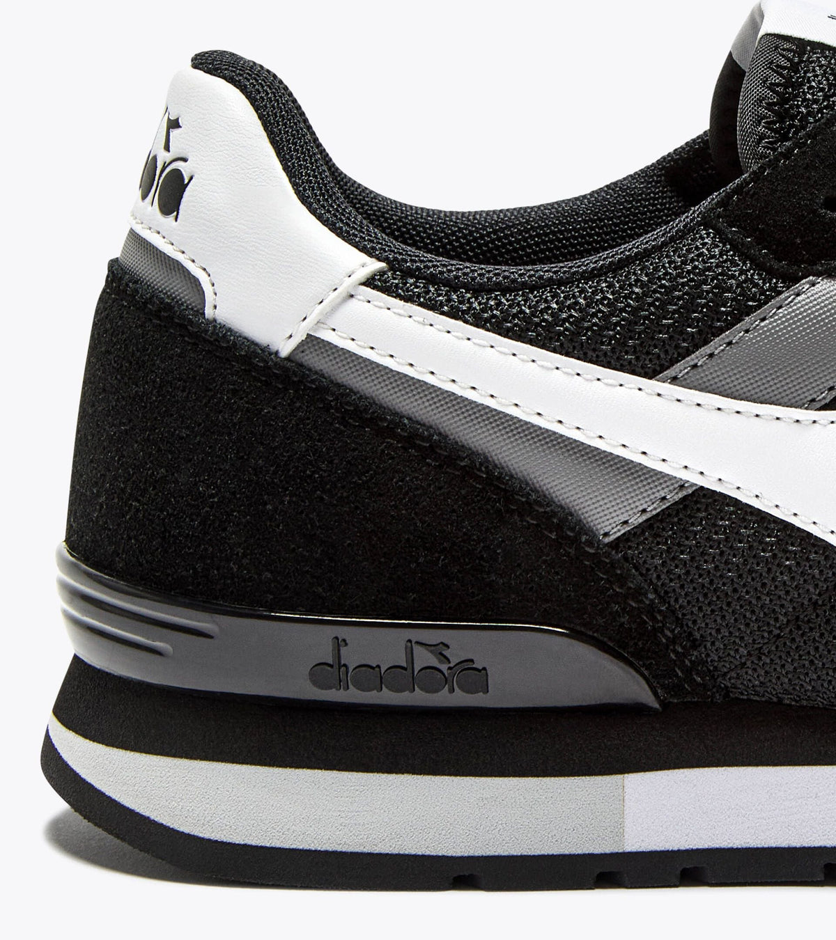 Diadora Camaro M2 Black