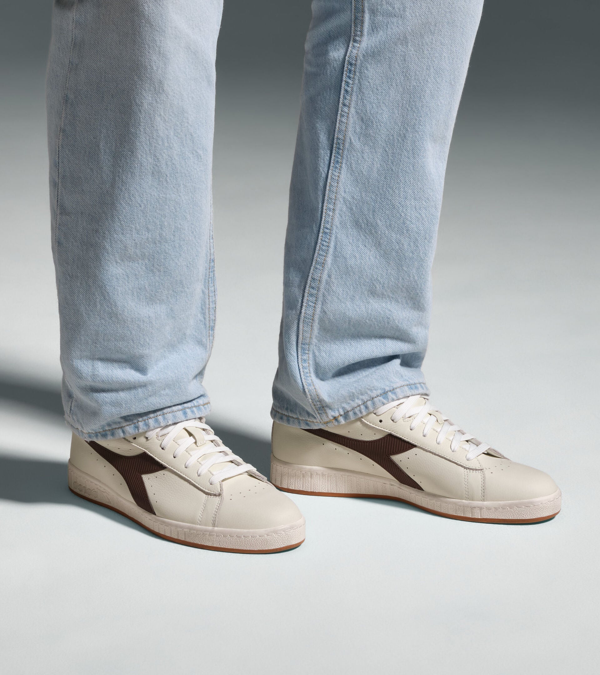 Diadora Game Low Stripes Waxed Shaved Chocolate