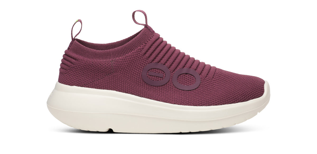Oofos Women's Slip-On Shoe Chalk & Mulberry