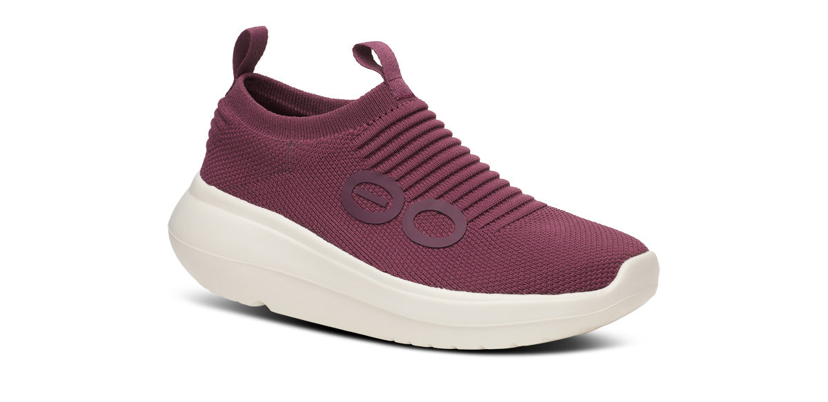 Oofos Women's Slip-On Shoe Chalk & Mulberry