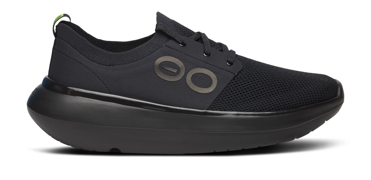 Oofos Men's Lace-Up Shoe Black