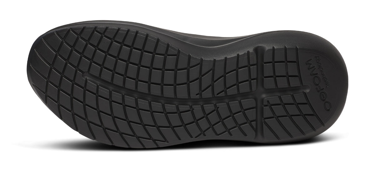 Oofos Men's Lace-Up Shoe Black
