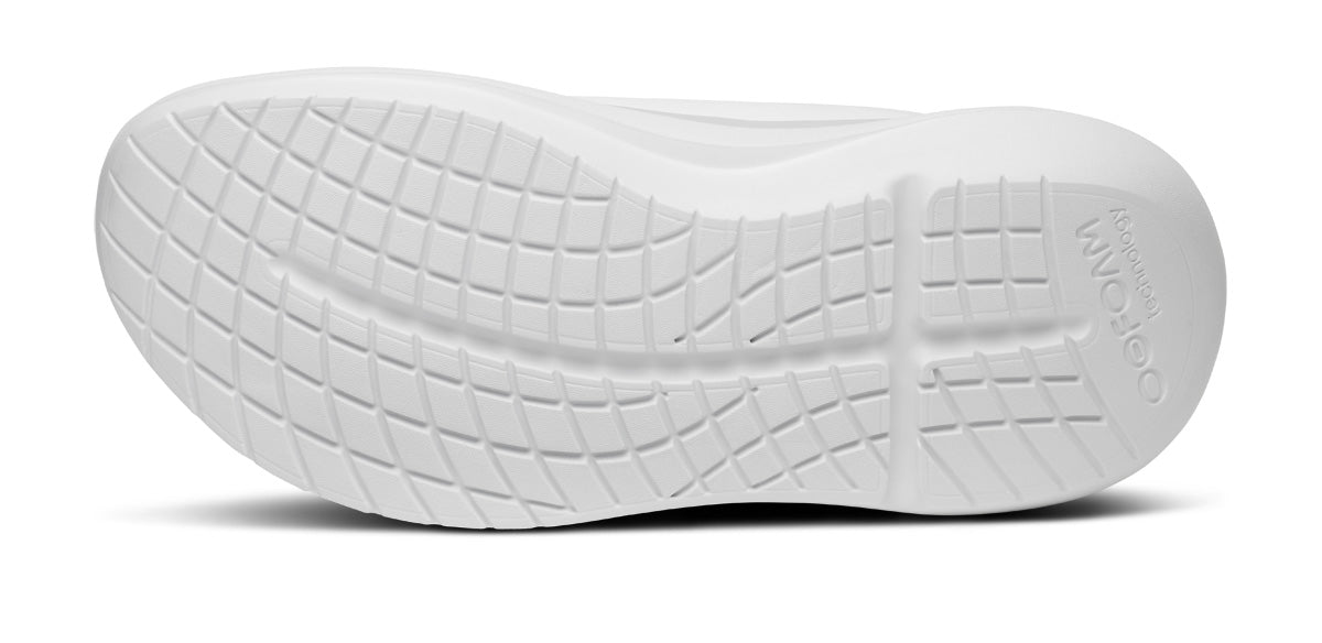 Oofos Men's Lace-Up Shoe White