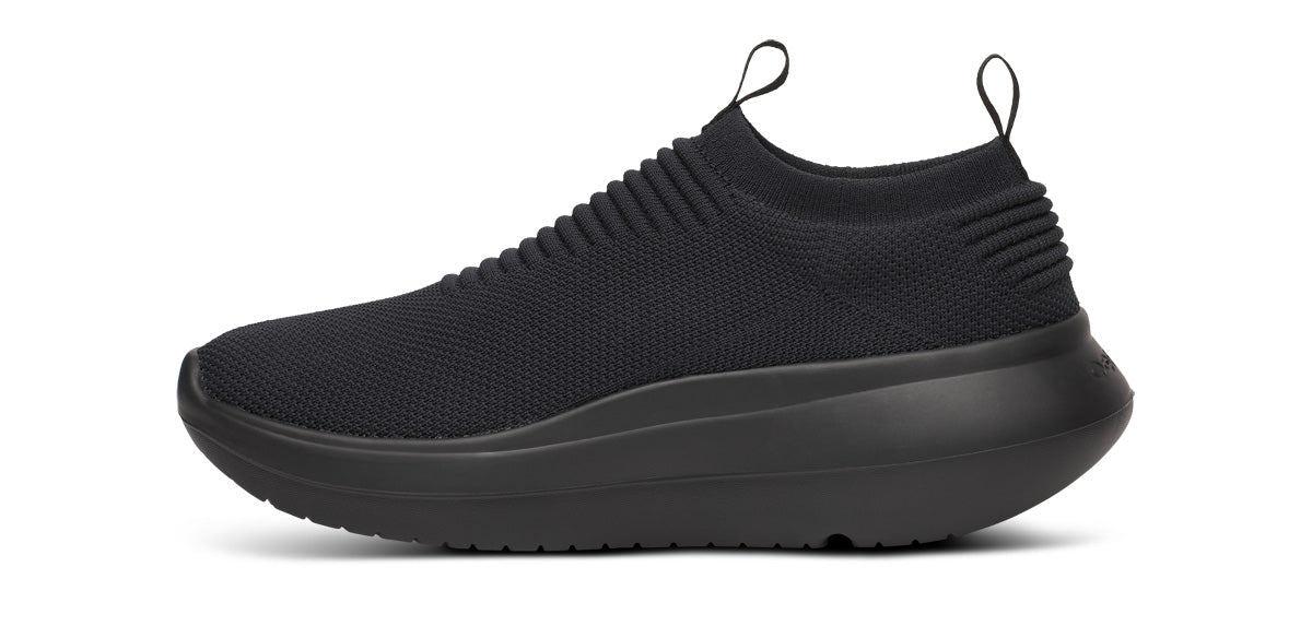 Oofos Men's Slip-On Shoe Black