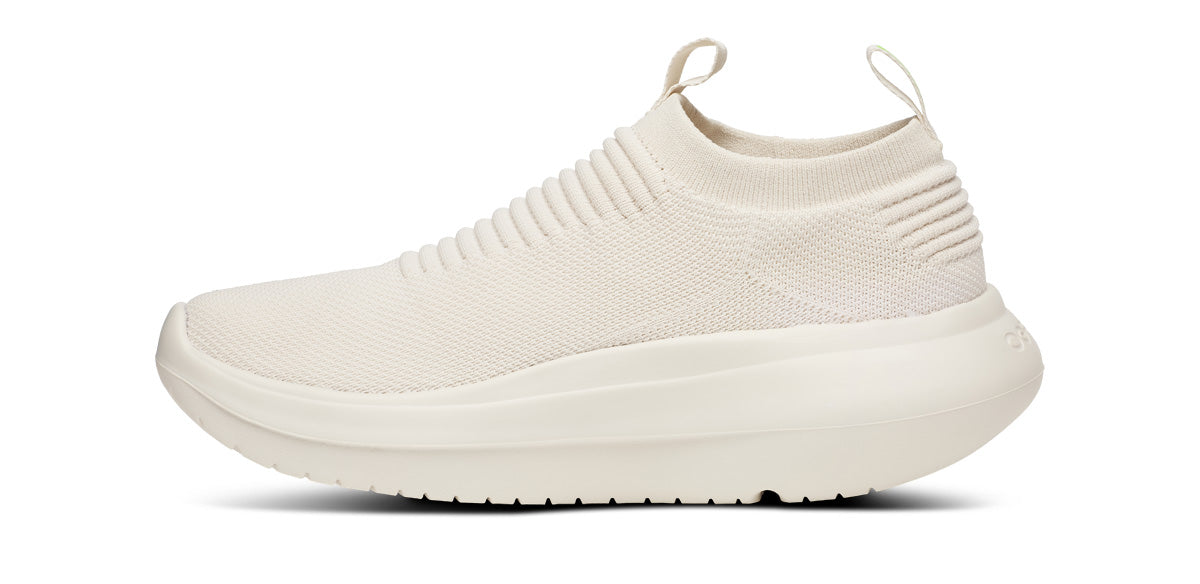Oofos Men's Slip-On Shoe Chalk