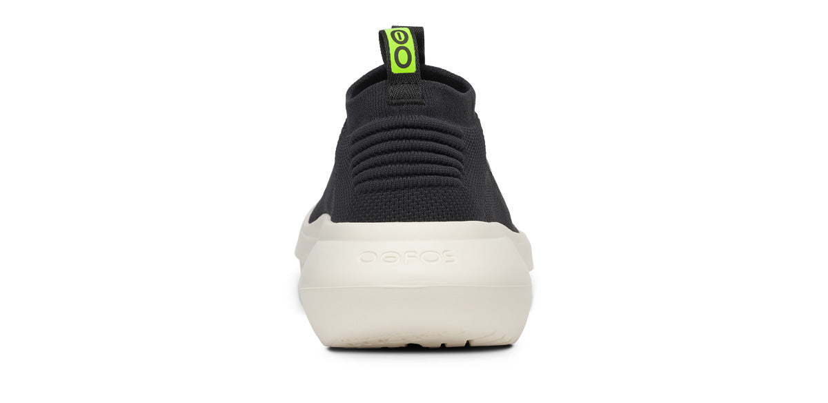 Oofos Men's Slip-On Shoe Chalk & Black