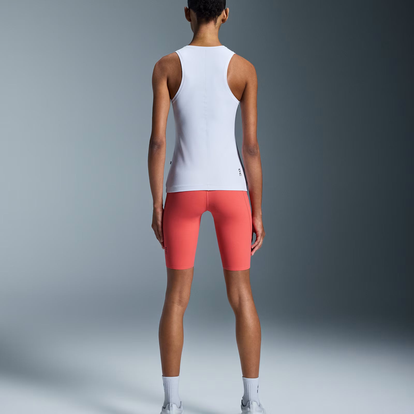 On Studio Tank White (Women'S)