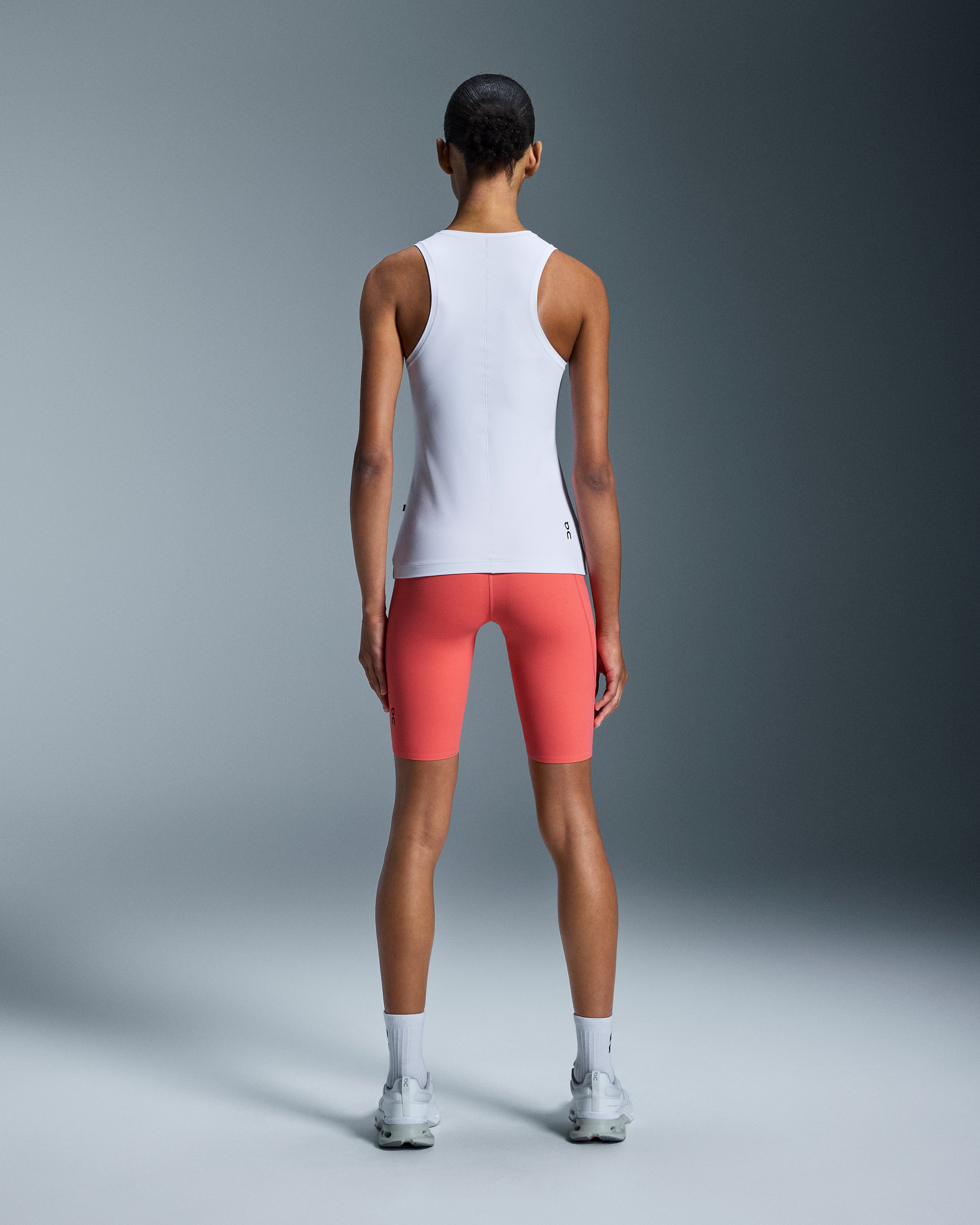 On Studio Tank White (Women'S)