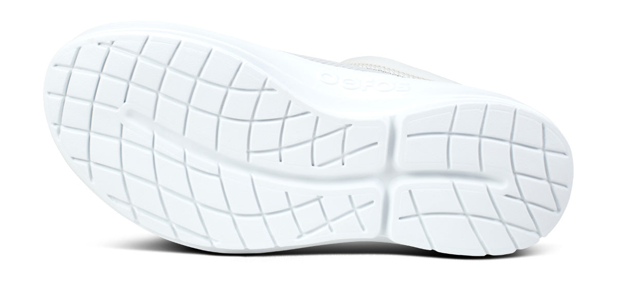 Oofos Women's Mesh Slipper White & Gray