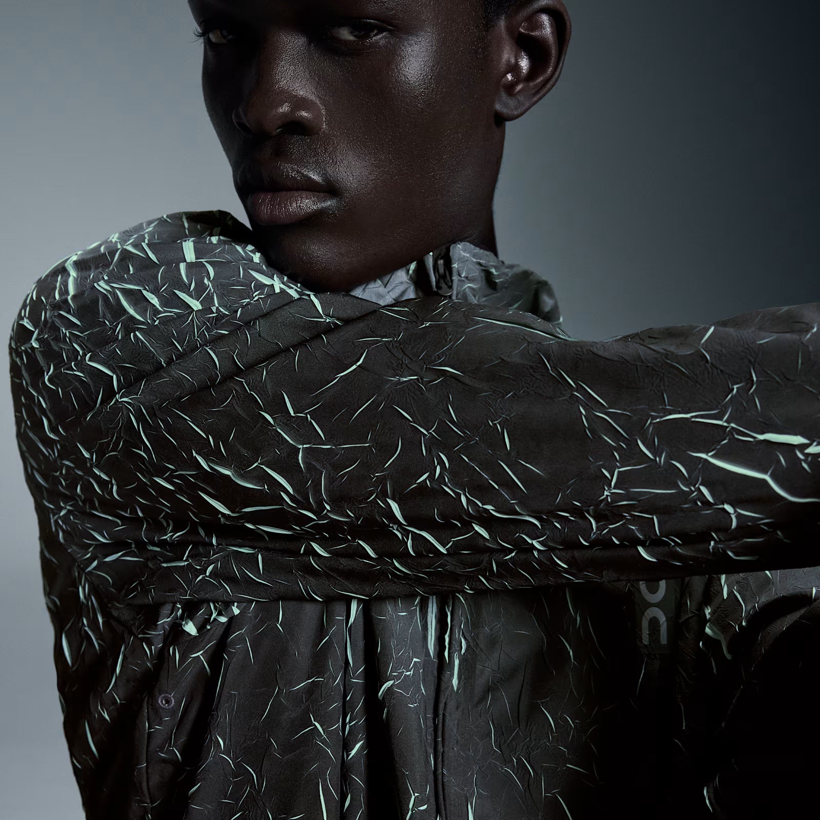 On Pace Run Jacket Black | Lima
