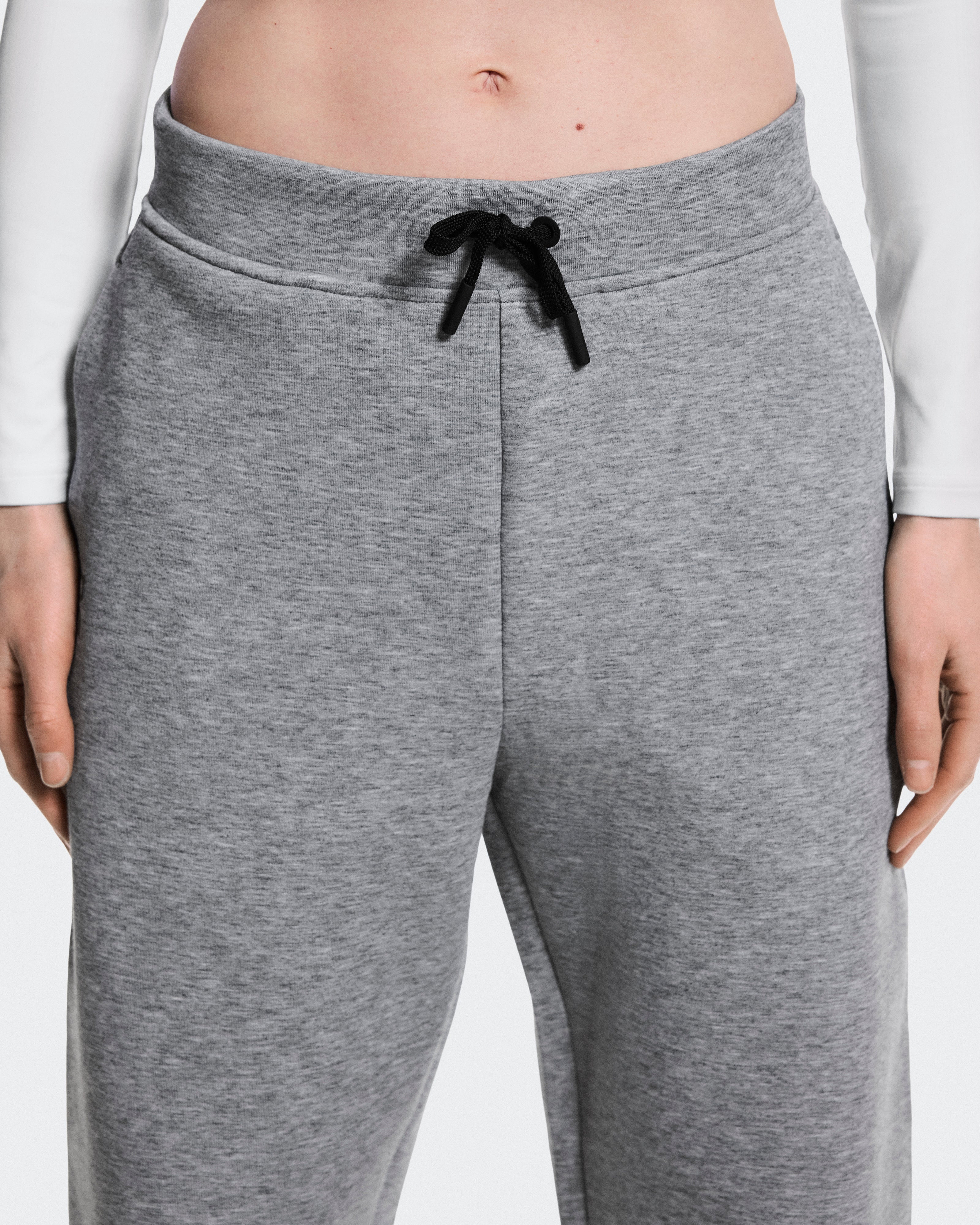 On Focus Tech Sweatpants Basalt (Women'S)