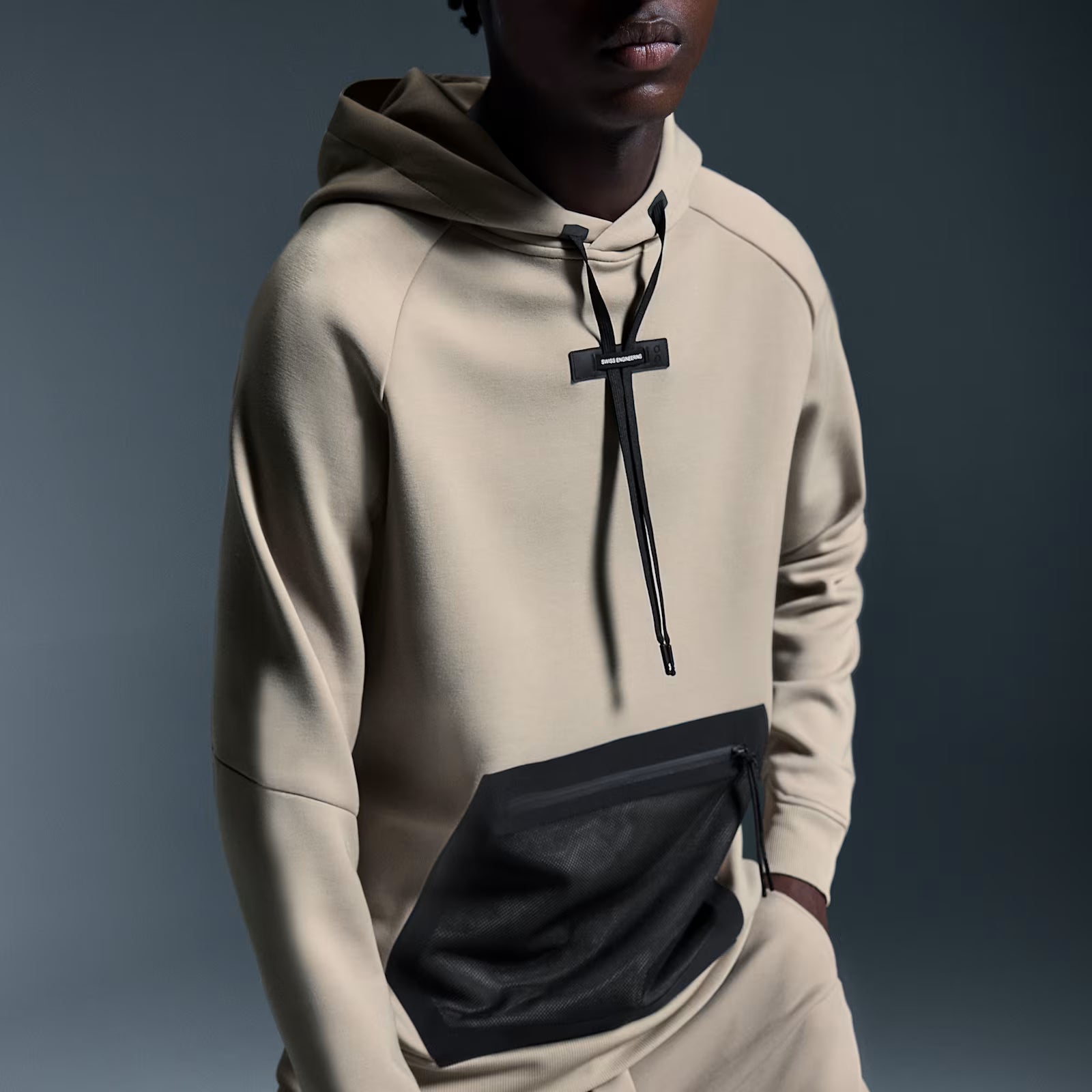 On Hoodie Desert