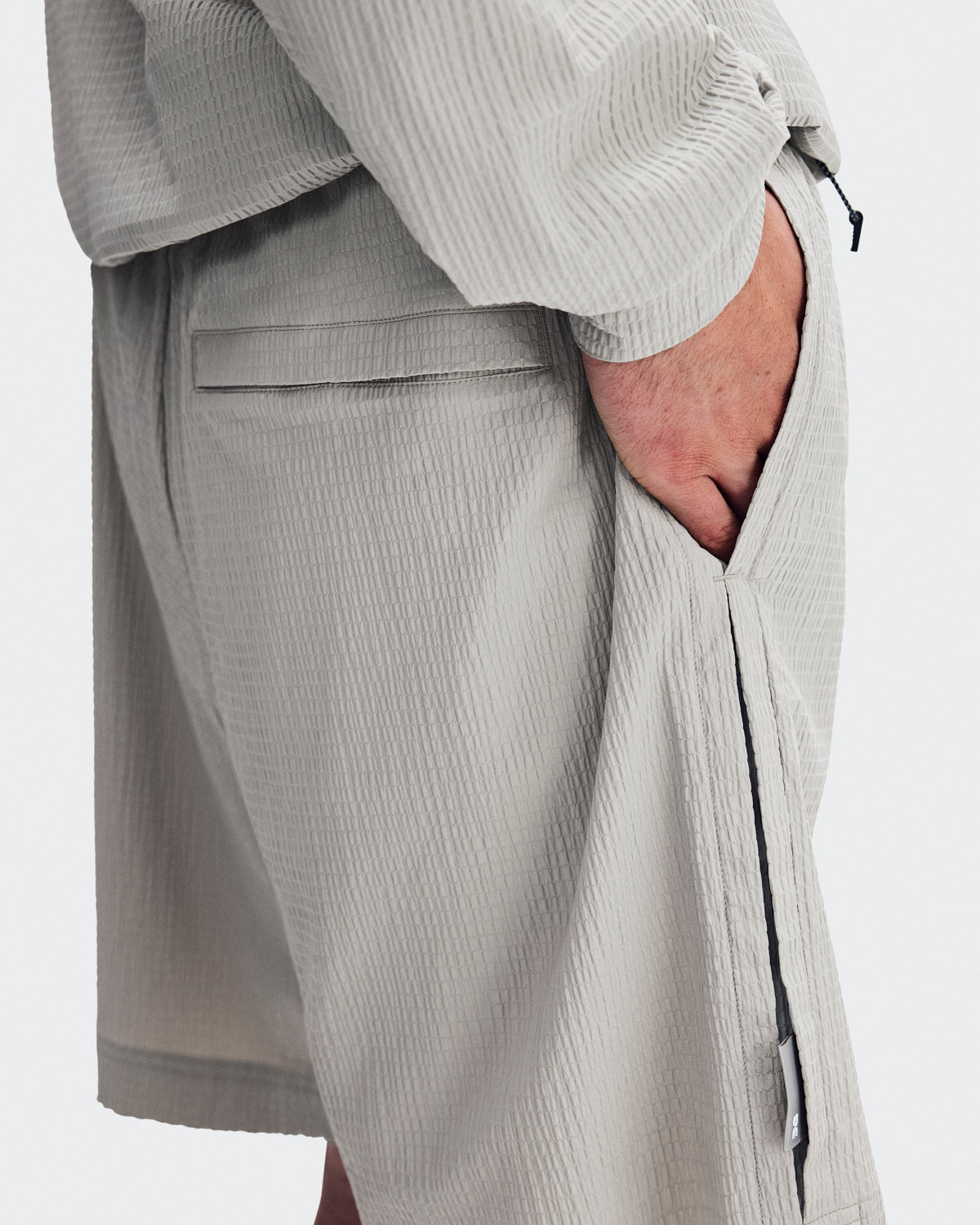 On Courtside Shorts Eaze Brume