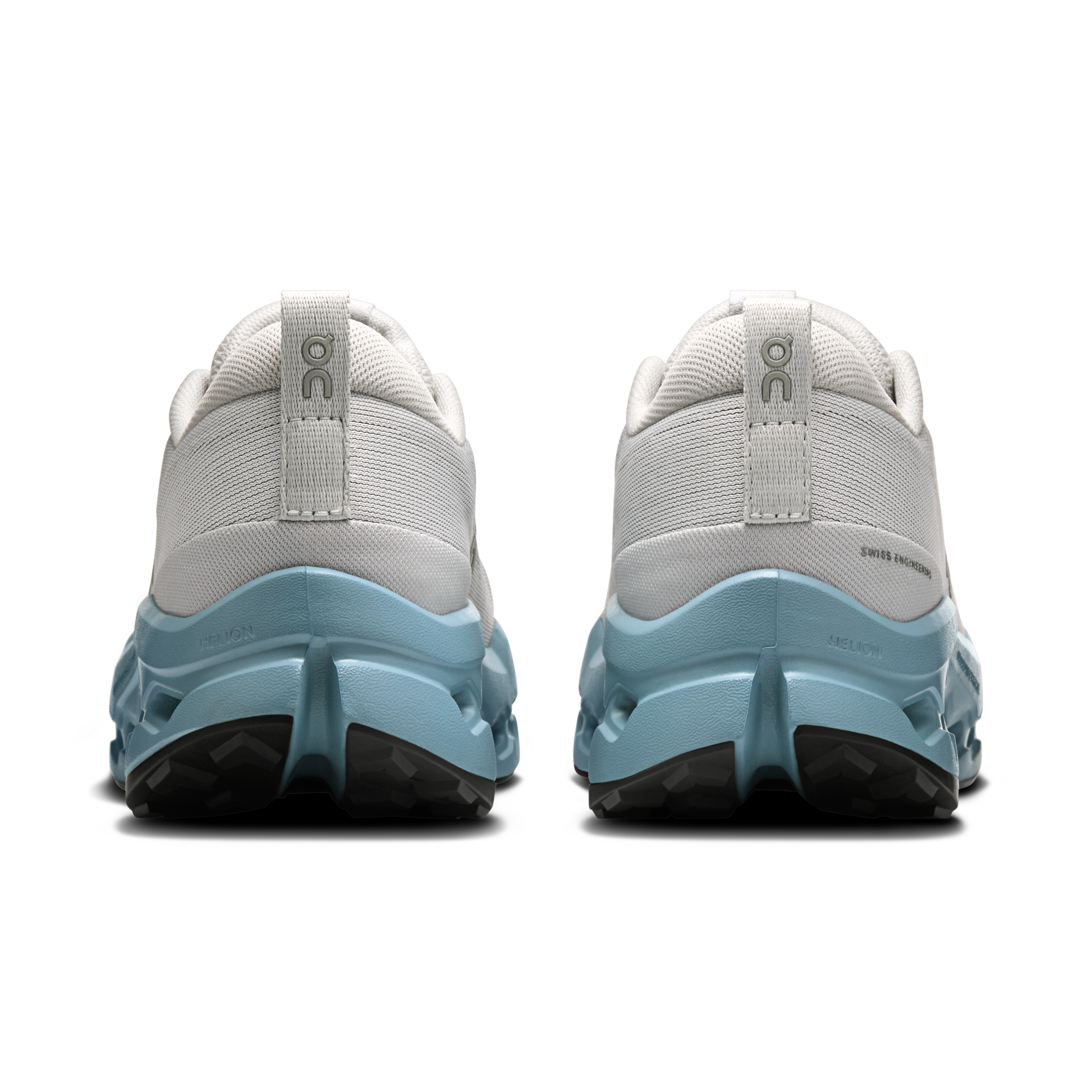 On Cloudsurfer Trail 2 Glacier Dust (Women'S)