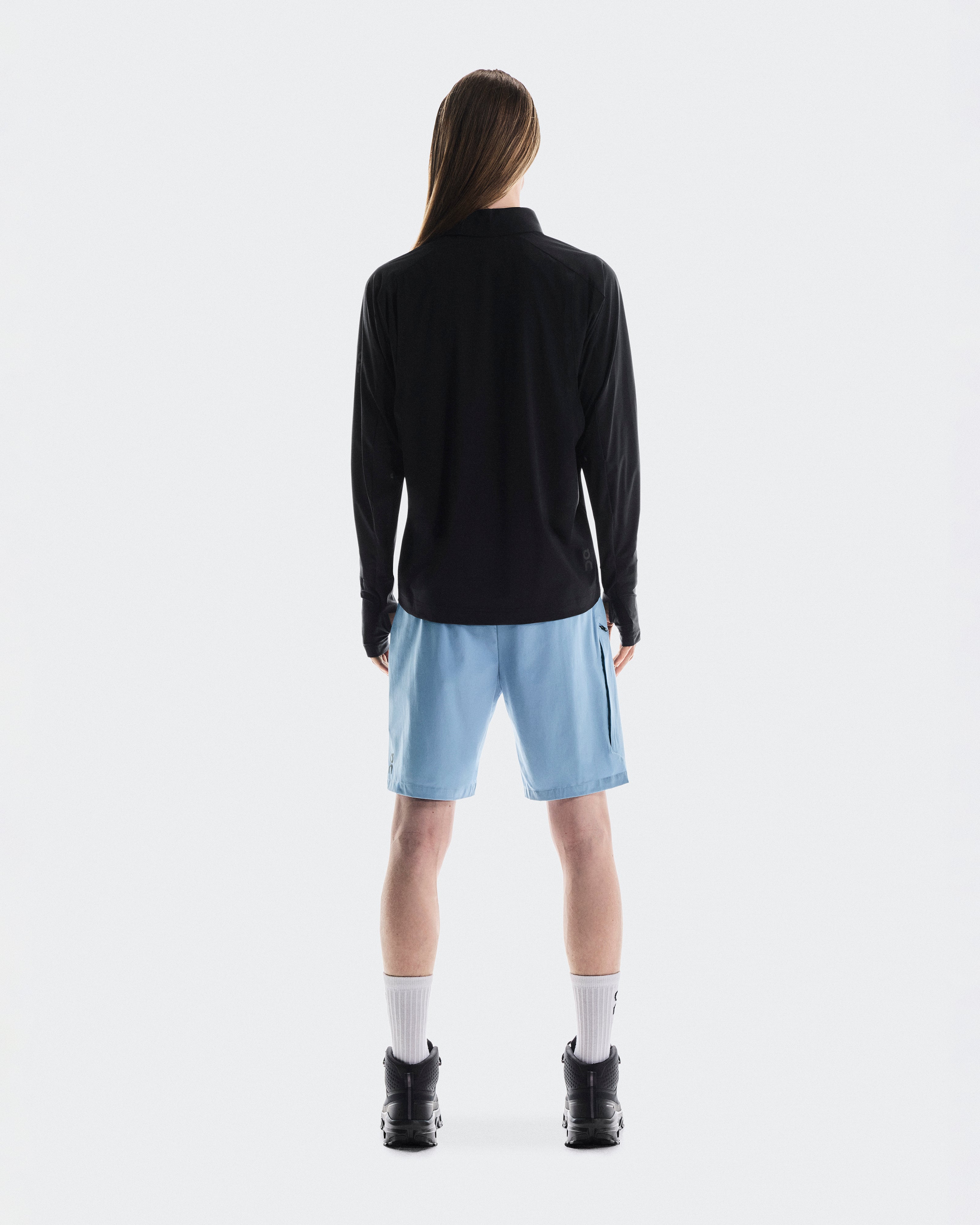 On Trek Short Chambray