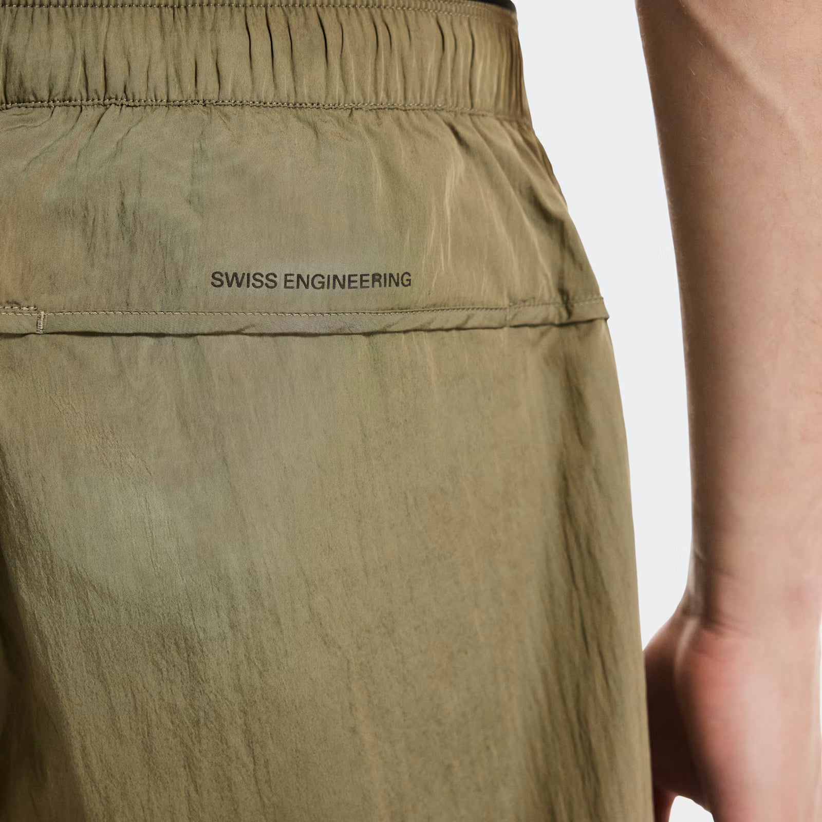 On Performance Volt Shorts Safari