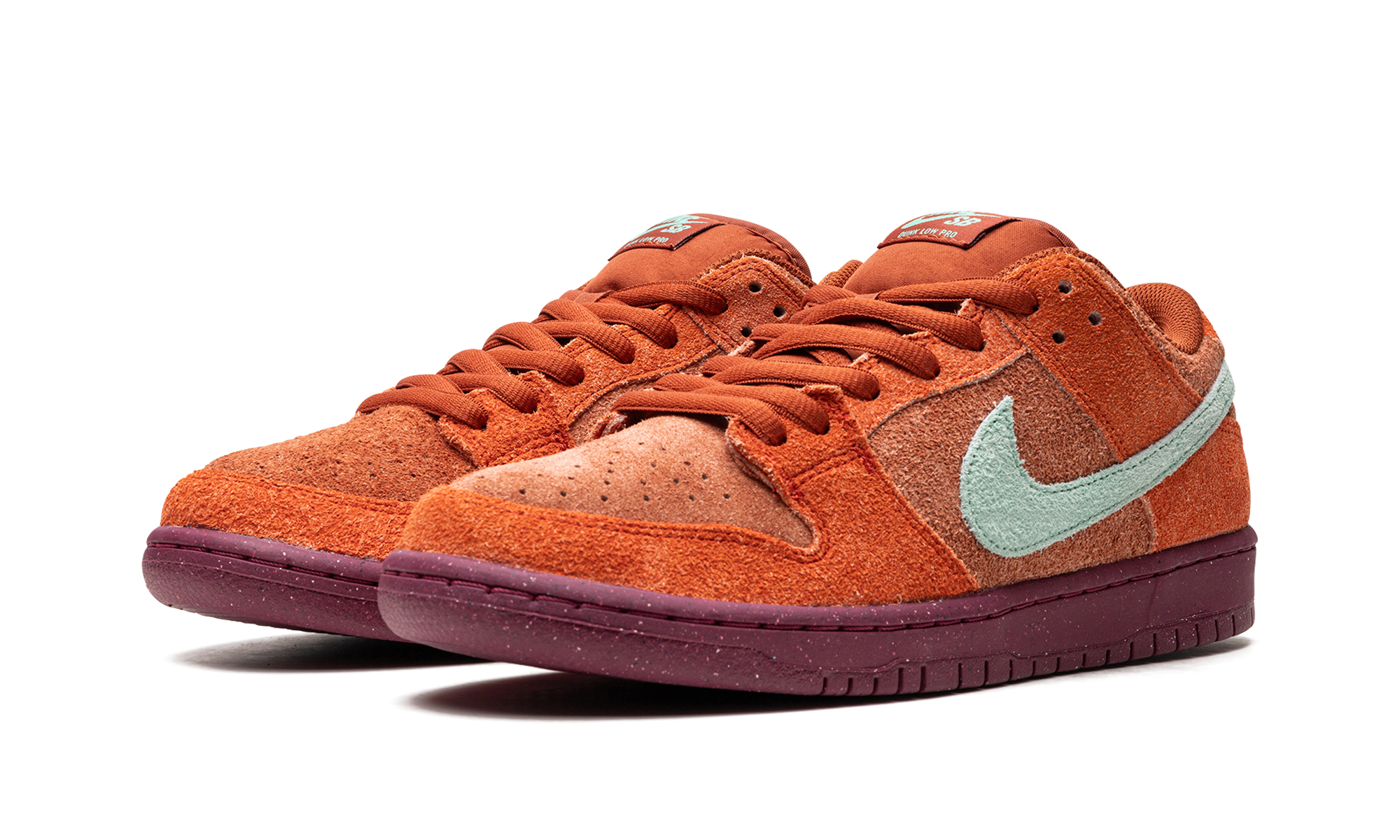 Nike SB Dunk Low Mystic Red Rosewood