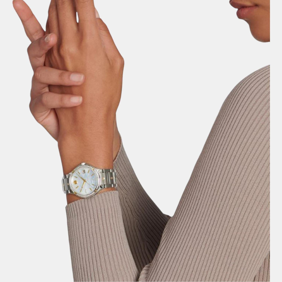 Movado Se Women Quartz Mother of Pearl Dial Analog Stainless Steel Watch 607517